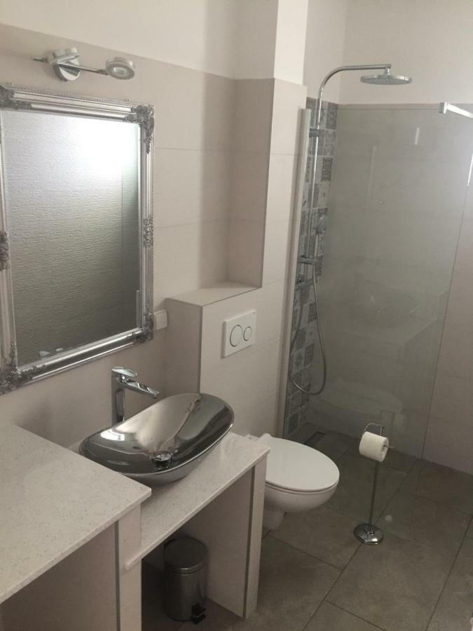 Seahouse H.A.W.K. Apartment Pisak Ngoại thất bức ảnh