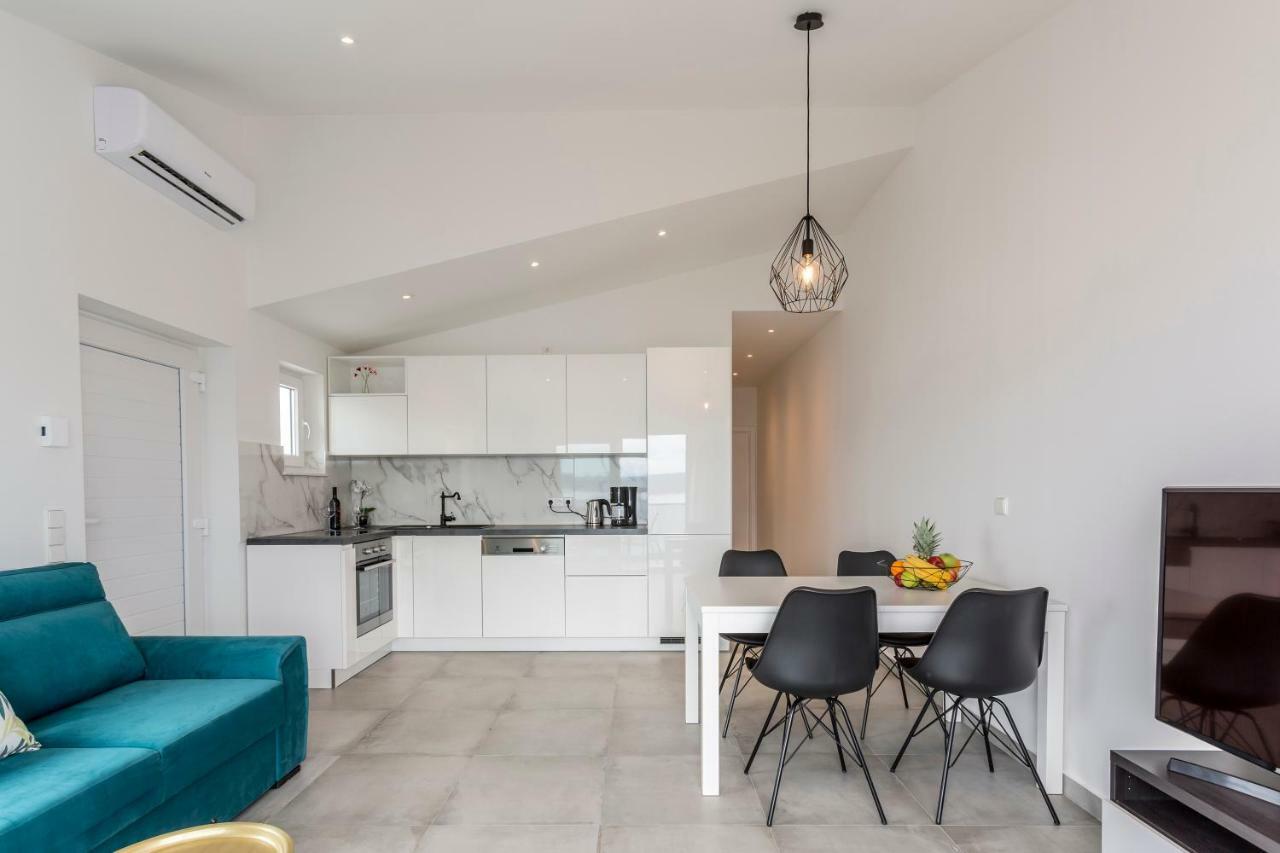 Seahouse H.A.W.K. Apartment Pisak Ngoại thất bức ảnh
